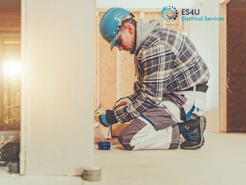 Commercial electrician