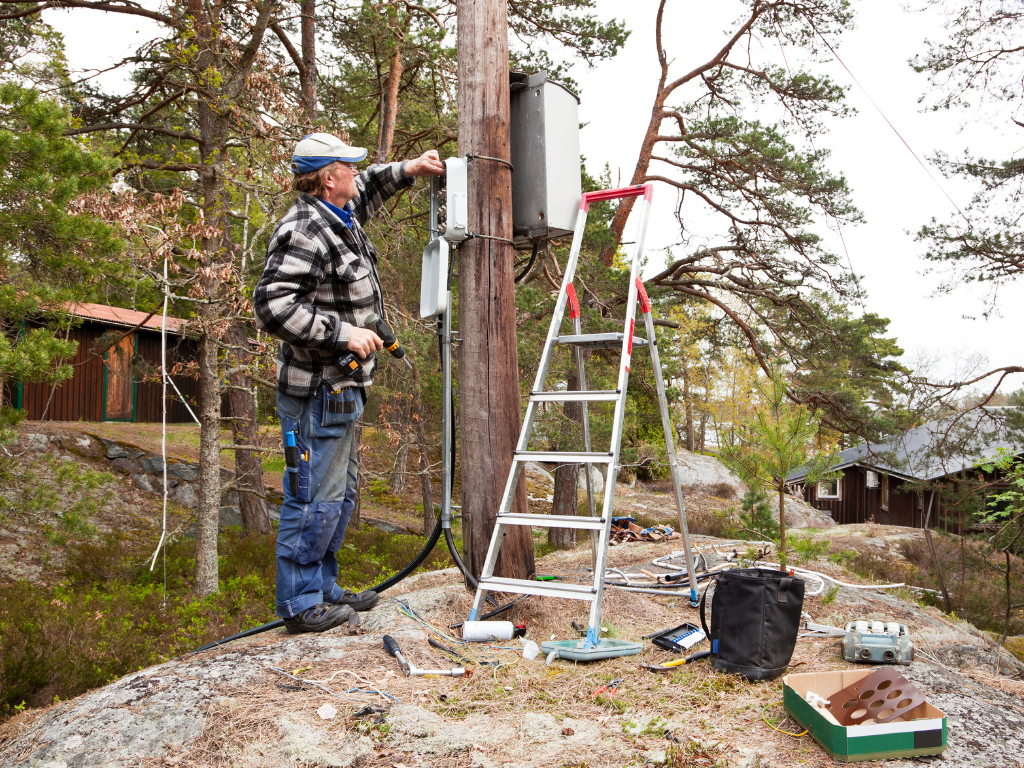 commercial electrician services