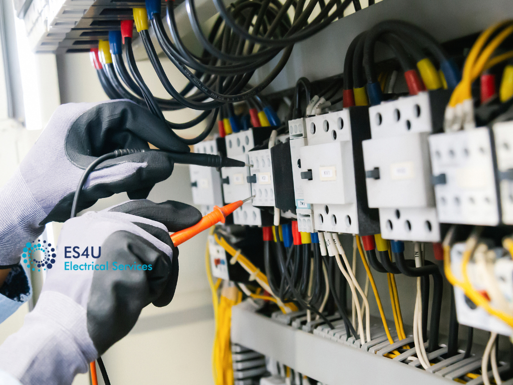 commercial industrial electrician