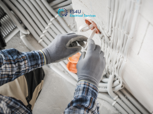 industrial electrician maintenance